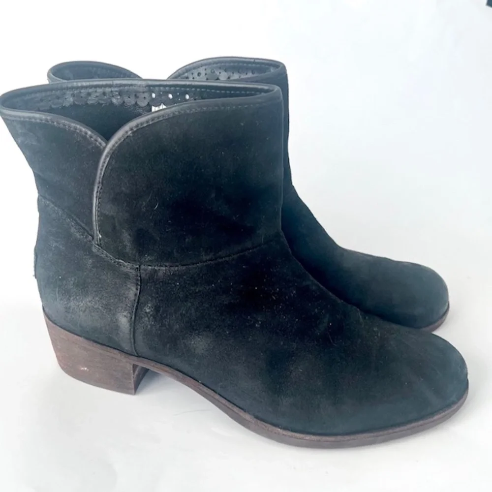 Ugg Black Suede darling Ankle Boots Size 10 - Picture 2 of 5